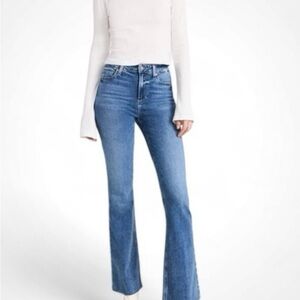 Paige Laurel Canyon in Tapestry